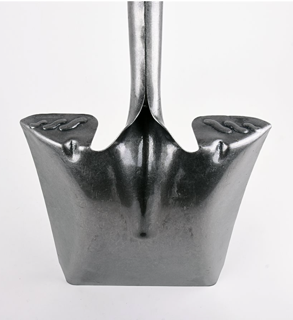 46'' HARDWOOD SQUARE MOUTH SHOVEL